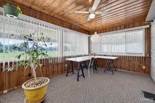 5348 Sunshine Dr, Saint Louis, MO 63109 - Photo 13