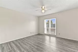 10332 Corbeil Dr, Unincorporated, MO 63146 - Photo 13