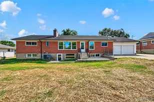 7 Biritz Dr, Saint Louis, MO 63137 - Photo 45