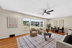 7 Biritz Dr, Saint Louis, MO 63137 - Photo 7