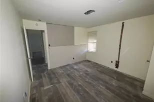 9730 Balboa Dr, Saint Louis, MO 63136 - Photo 9
