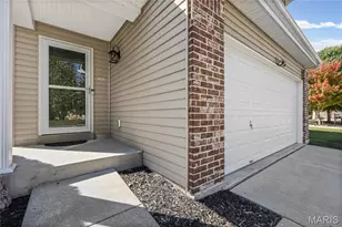 513 Parkgate Dr, Lake Saint Louis, MO 63367 - Photo 7