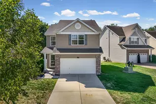 513 Parkgate Dr, Lake Saint Louis, MO 63367 - Photo 3