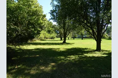 19 Chamblee Lane, Creve Coeur, MO 63141 - Photo 5