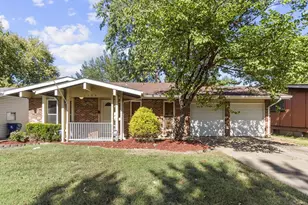 1395 St Anthony Ln, Florissant, MO 63033 - Photo 1