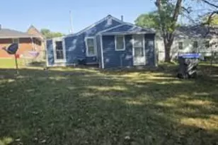 304 W Pitman St, O'Fallon, MO 63366 - Photo 5