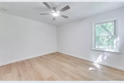 7601 General Sheridan Lane, Affton, MO 63123 - Photo 19