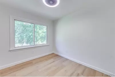 7601 General Sheridan Lane, Affton, MO 63123 - Photo 15
