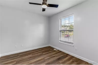 519 Boyd Street, De Soto, MO 63020 - Photo 13