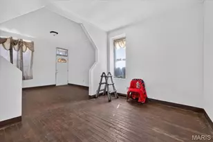 4431 Virginia Ave, Saint Louis, MO 63111 - Photo 9
