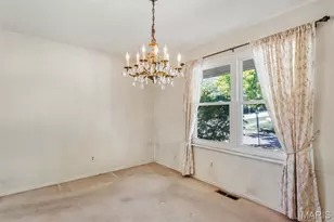 900 Queensbridge Rd, Manchester, MO 63021 - Photo 7
