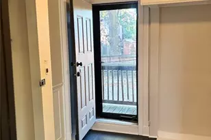 411 Newstead Ave, Saint Louis, MO 63108 - Photo 11