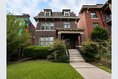 6028 Pershing Avenue, Saint Louis, MO 63112 - Photo 1