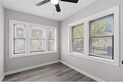 5225 Chippewa Street, Saint Louis, MO 63109 - Photo 15