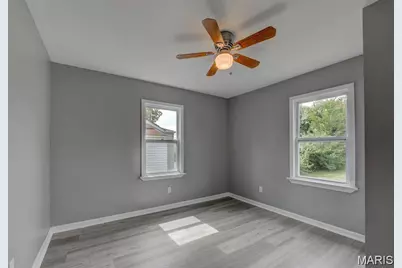 7640 Stanwood Drive, Normandy, MO 63121 - Photo 7