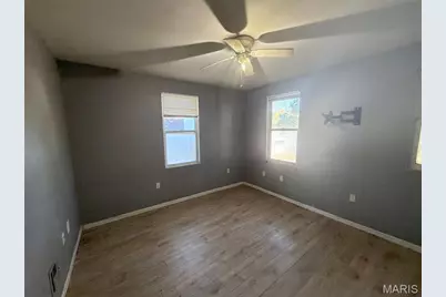 451 Northridge Drive, Saint Louis, MO 63137 - Photo 7