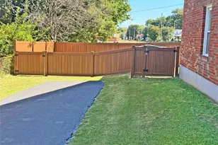 8704 Agate Ct, Saint Louis, MO 63136 - Photo 5