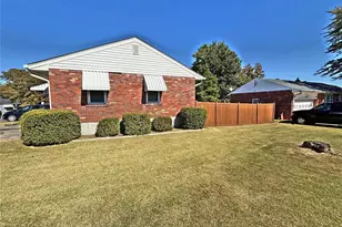 8704 Agate Ct, Saint Louis, MO 63136 - Photo 3