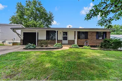 2693 Creekwood Manor Lane, Mehlville, MO 63125 - Photo 1