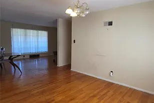 8382 Lonkar Dr, Affton, MO 63123 - Photo 7