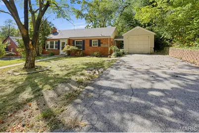 411 N Clay Avenue, Saint Louis, MO 63135 - Photo 3