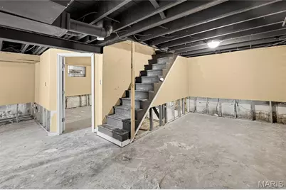 411 N Clay Avenue, Saint Louis, MO 63135 - Photo 15