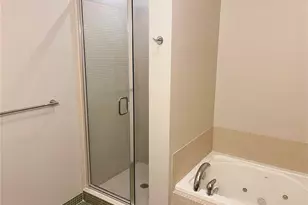 1611 Locust St, Saint Louis, MO 63103 - Photo 9