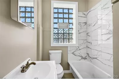 4003 Humphrey Street #2W, Saint Louis, MO 63116 - Photo 15