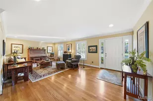 5 Taylor Estates, Kirkwood, MO 63122 - Photo 3