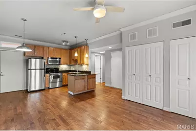 5675 Waterman Boulevard #31, Saint Louis, MO 63112 - Photo 5