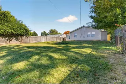 165 Brackleigh Lane, Florissant, MO 63031 - Photo 19