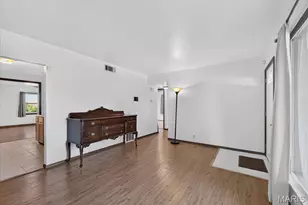 165 Brackleigh Ln, Florissant, MO 63031 - Photo 5