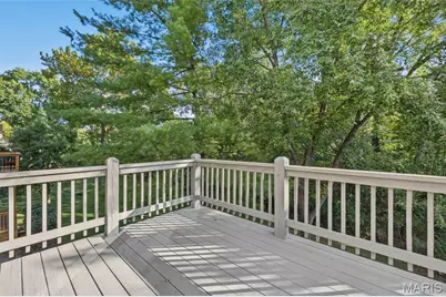 1675 Country Hill Lane, Ballwin, MO 63021 - Photo 35