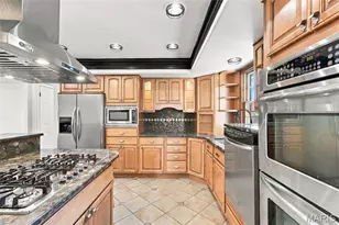 14518 Rockypoint Dr, Florissant, MO 63034 - Photo 21