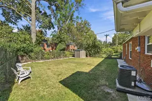 1063 Raisher Dr, University City, MO 63130 - Photo 25