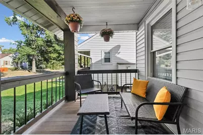 7020 Sutherland Avenue, Saint Louis, MO 63109 - Photo 5