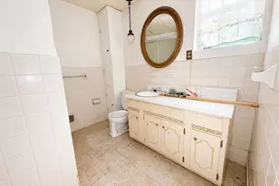 319 St Louis Ave, Ferguson, MO 63135 - Photo 15