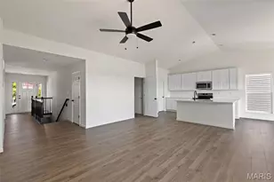 2619 River Blf Wy, Florissant, MO 63031 - Photo 5