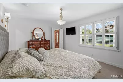 9121 Robyn Road, Sunset Hills, MO 63127 - Photo 23