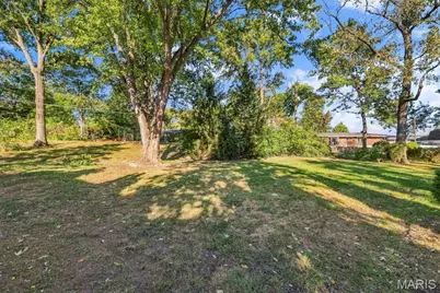 9121 Robyn Road, Sunset Hills, MO 63127 - Photo 51