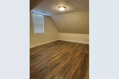 1825 N 3rd Street, Saint Charles, MO 63301 - Photo 27
