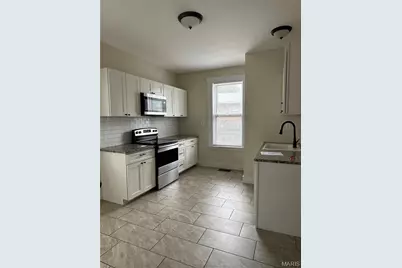 1825 N 3rd Street, Saint Charles, MO 63301 - Photo 21
