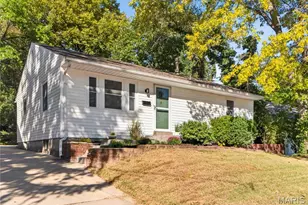 925 N Geyer Rd, Kirkwood, MO 63122 - Photo 1