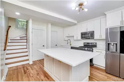 6909 Dartmouth Avenue, Saint Louis, MO 63130 - Photo 11
