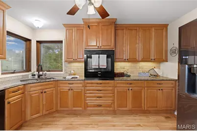 2404 Stoney Brook Drive, O'Fallon, MO 63368 - Photo 19