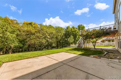 106 Crimson Oaks Court, Lake Saint Louis, MO 63367 - Photo 35