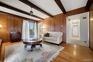 1071 Port Diane Dr, Saint Louis, MO 63146 - Photo 9