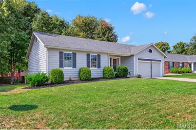 120 Oak Valley Drive, Saint Peters, MO 63376 - Photo 3