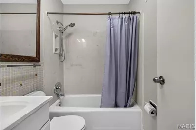 2701 Woodbury Drive, Saint Louis, MO 63125 - Photo 23
