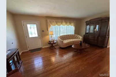 8851 Glen Rose Drive, Crestwood, MO 63126 - Photo 3